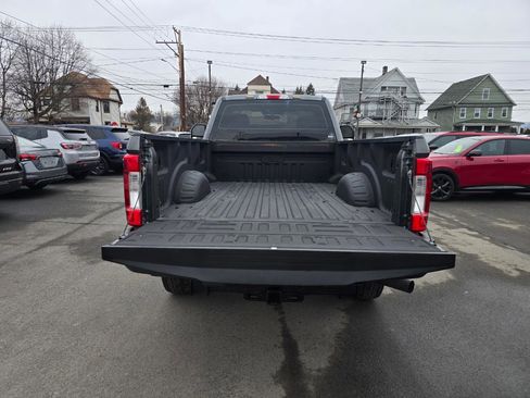 Used 2017 Ford F350 XL image 15