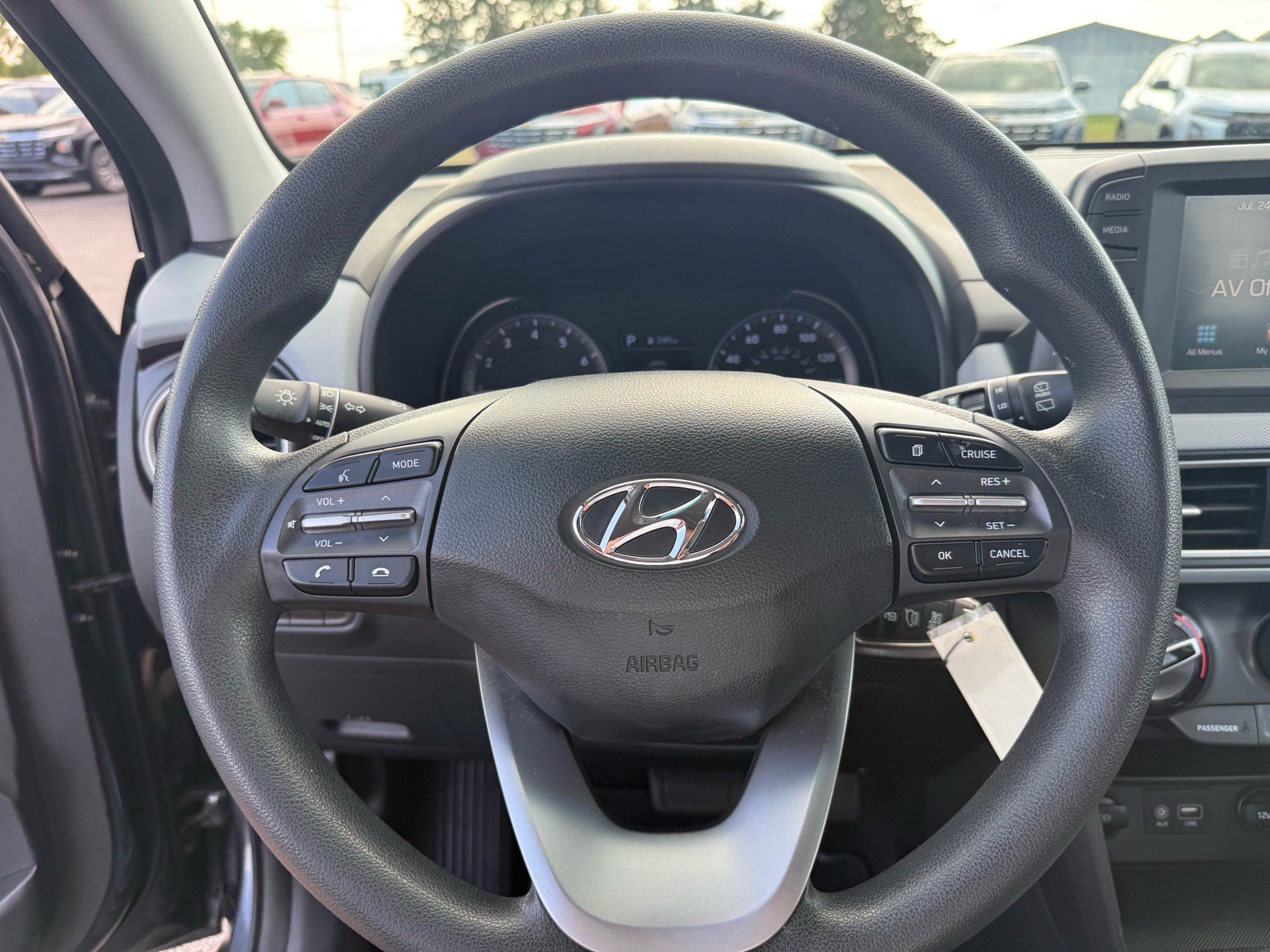 Used 2020 Hyundai Kona SE AWD/4WD image 15