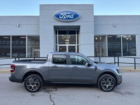 New 2026 Ford Maverick Lariat w/ 4K Tow Package image 2