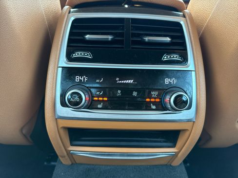 Used 2020 BMW 740i xDrive w/ Cold Weather Package image 39