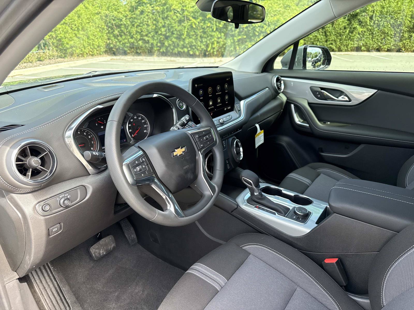 New 2026 Chevrolet Blazer LT FWD image 21