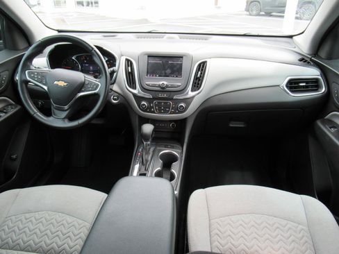 Certified 2022 Chevrolet Equinox LT FWD image 12
