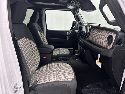 New 2026 Jeep Wrangler Unlimited Sport AWD/4WD image 17