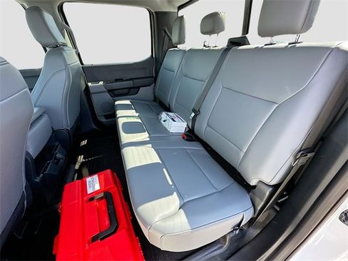 New 2025 Ford F550 2WD Crew Cab Super Duty image 17