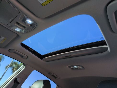 Used 2020 Hyundai Kona Limited w/ Cargo Package image 26