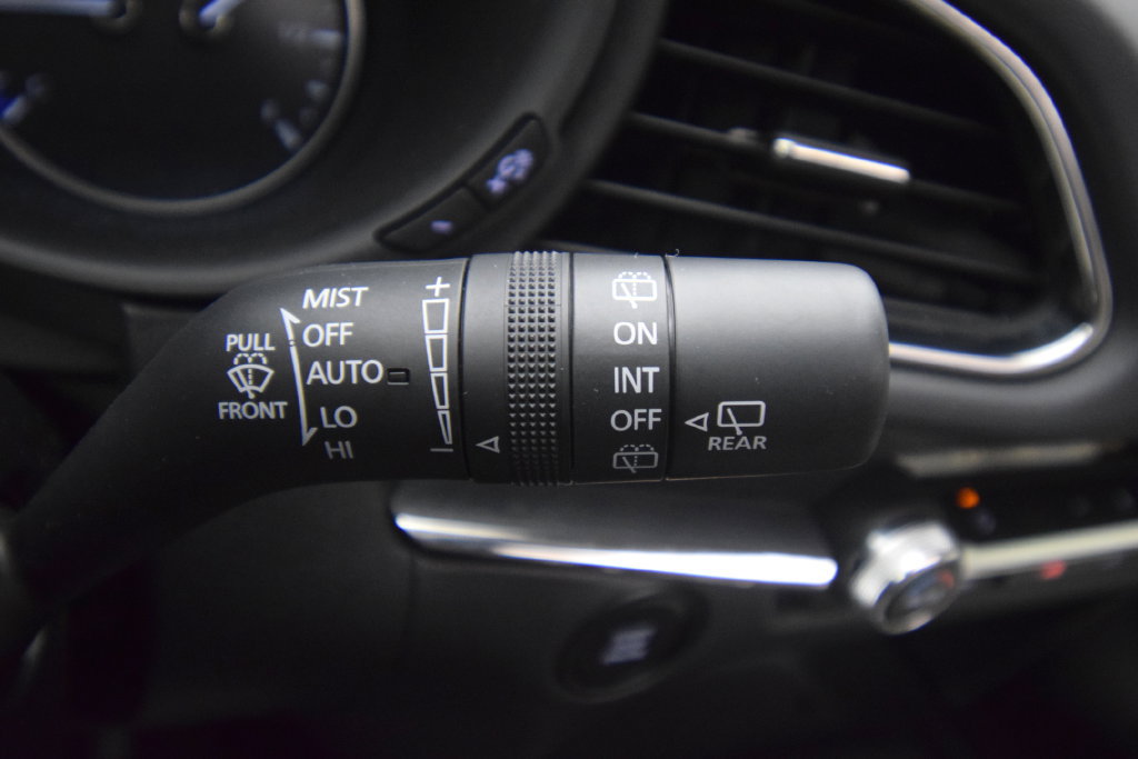 Used 2023 MAZDA CX-30 AWD 2.5 S w/ Premium Package image 33