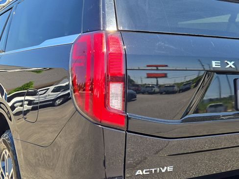 Certified 2025 Ford Expedition Max Active AWD/4WD image 10