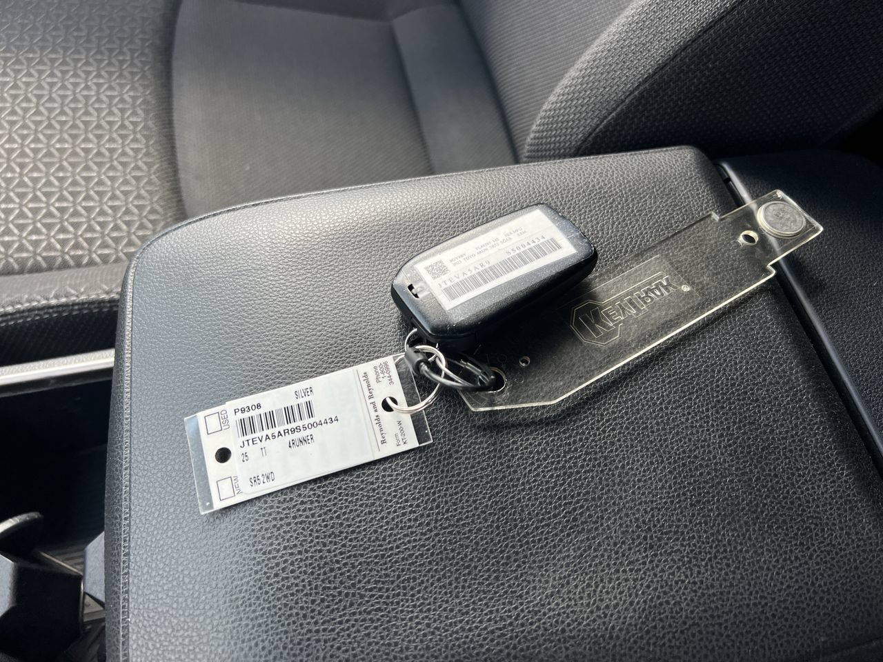 Used 2025 Toyota 4Runner SR5 RWD image 37
