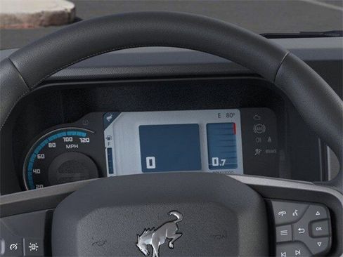 New 2025 Ford Bronco Badlands image 10