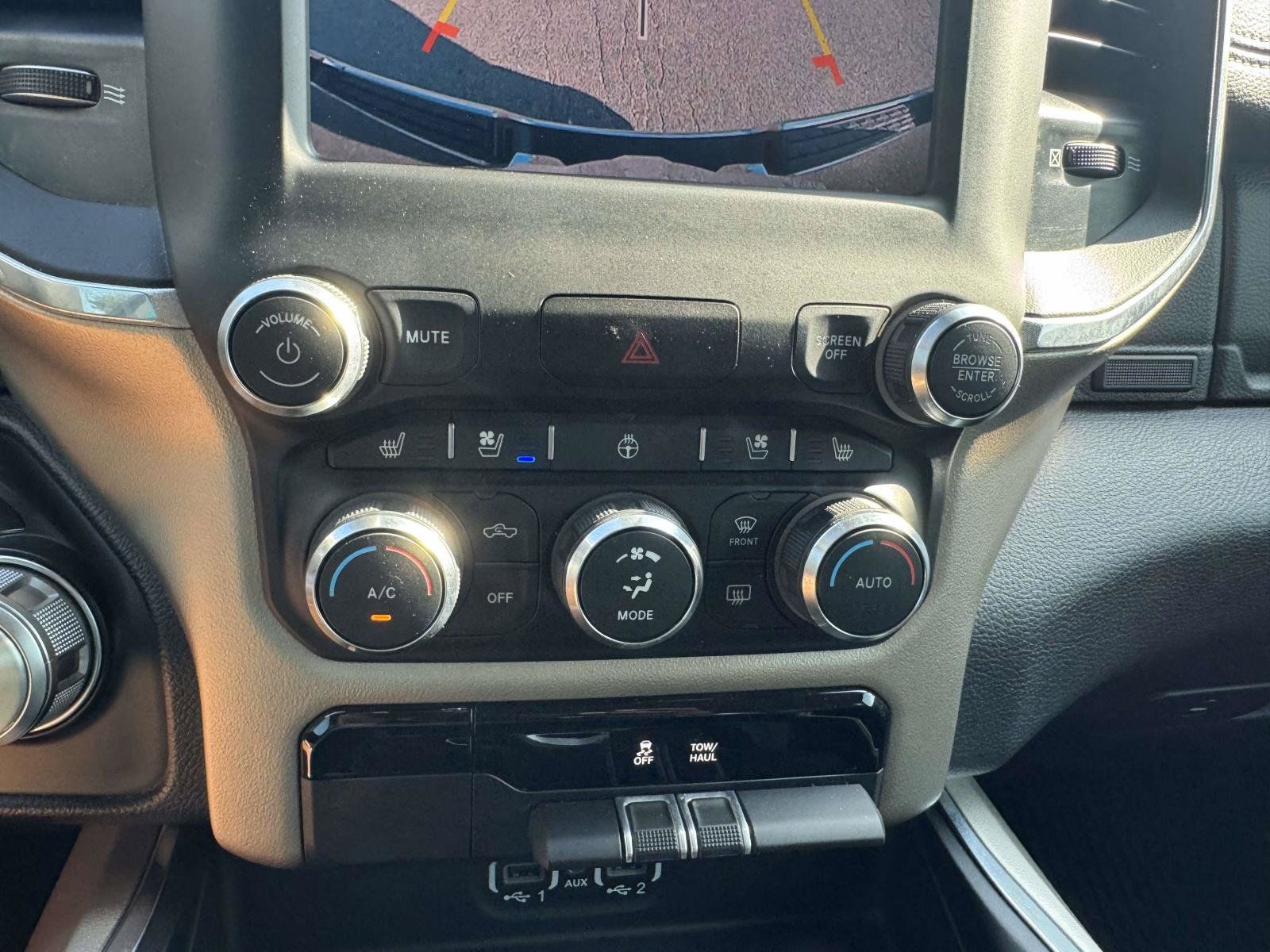 Used 2022 RAM 1500 Laramie AWD/4WD image 40