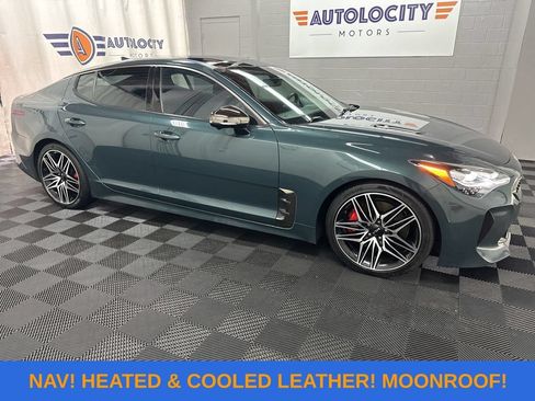 Used 2022 Kia Stinger GT2 RWD image 2