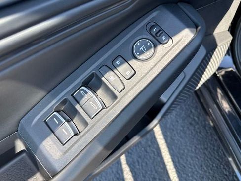 Used 2025 Honda Accord EX-L image 16