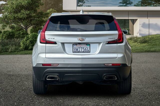 Used 2021 Cadillac XT4 Luxury w/ Driver Awareness Package FWD image 5