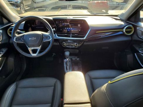 Certified 2024 Chevrolet Trax ACTIV w/ Sunroof Package FWD image 14