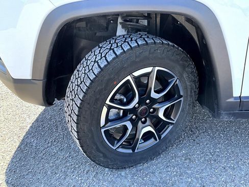 Certified 2025 Jeep Compass Trailhawk AWD/4WD image 23