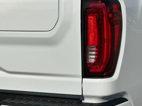 Used 2020 GMC Sierra 2500 Denali w/ Gooseneck/5TH Wheel Package image 26