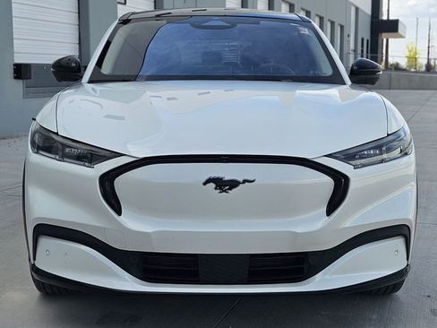 Used 2023 Ford Mustang Mach-E Premium image 8