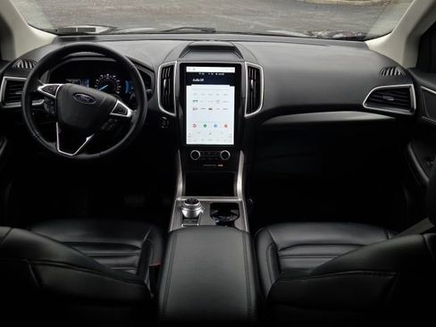Certified 2024 Ford Edge SEL image 17