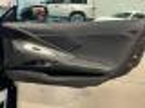 Used 2025 Chevrolet Corvette Stingray Coupe w/ 1LT image 39