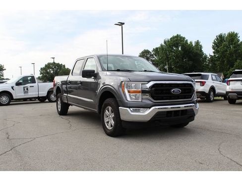 Used 2022 Ford F150 XLT AWD/4WD image 7