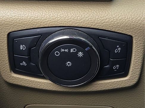 Used 2017 Ford F150 XLT w/ Equipment Group 302A Luxury image 18