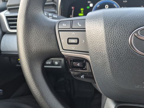 Used 2026 Toyota Camry LE image 22