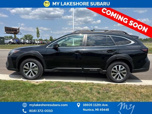 Used 2025 Subaru Outback Premium AWD/4WD image 4