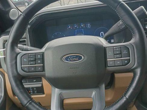 Used 2024 Ford F250 Lariat w/ Lariat Ultimate Package AWD/4WD image 8