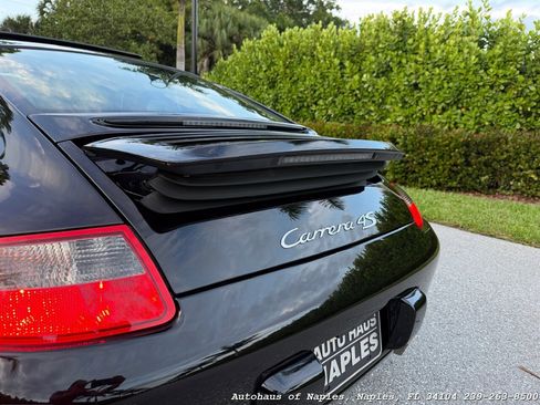Used 2006 Porsche 911 Carrera 4S AWD/4WD image 32