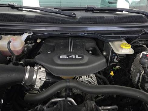 Used 2022 Jeep Grand Wagoneer Series II w/ Premium Group II AWD/4WD image 28