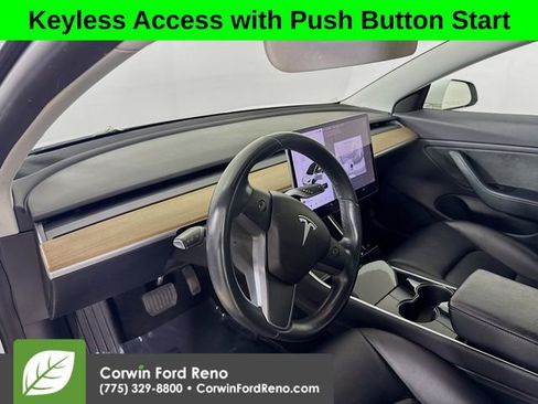 Used 2019 Tesla Model 3 RWD image 9