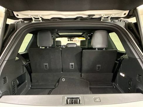 Used 2025 Ford Expedition Platinum w/ Stealth Appearance Package AWD/4WD image 28