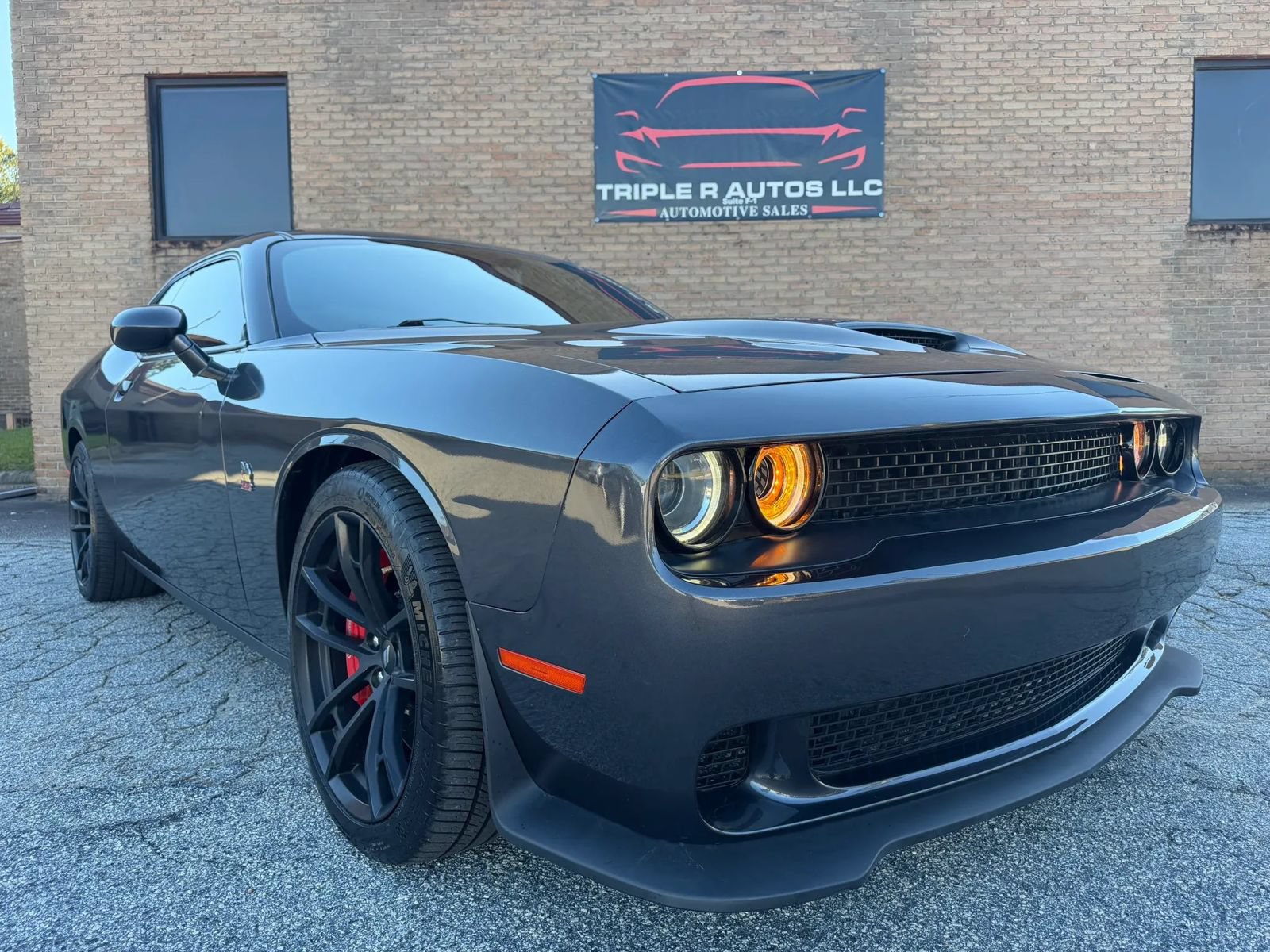 Used 2020 Dodge Challenger R/T Scat Pack w/ Dynamics Package RWD image 1