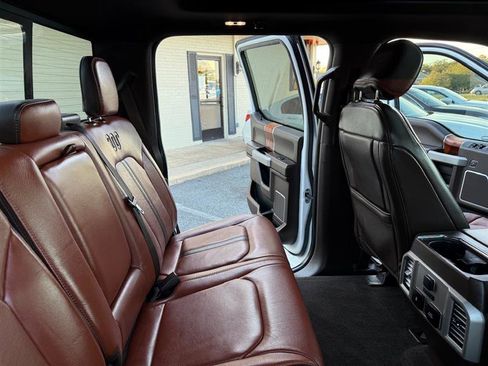 Used 2018 Ford F150 King Ranch image 24