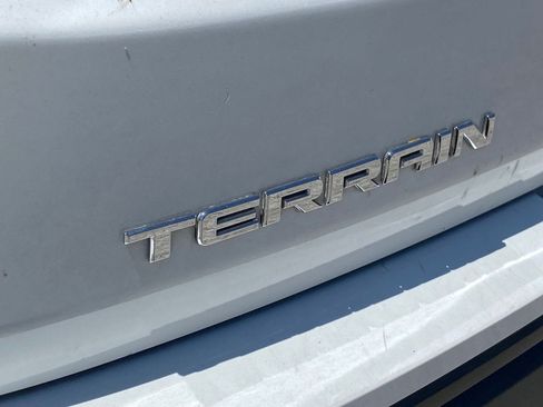 Used 2020 GMC Terrain SLE FWD image 5