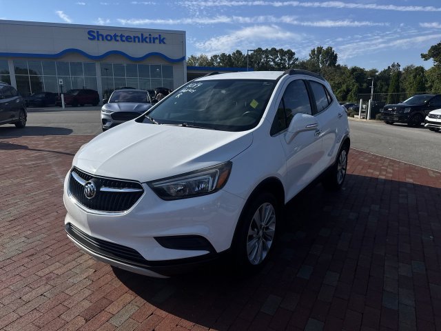 Used 2018 Buick Encore Preferred FWD image 1