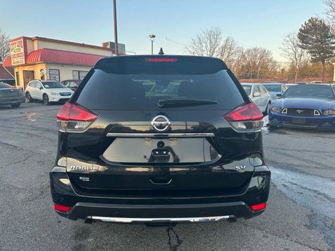 Used 2020 Nissan Rogue SV image 6