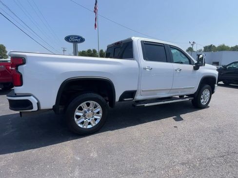 Used 2024 Chevrolet Silverado 2500 High Country w/ High Country Premium Package AWD/4WD image 20