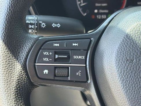 Used 2025 Honda CR-V EX image 10