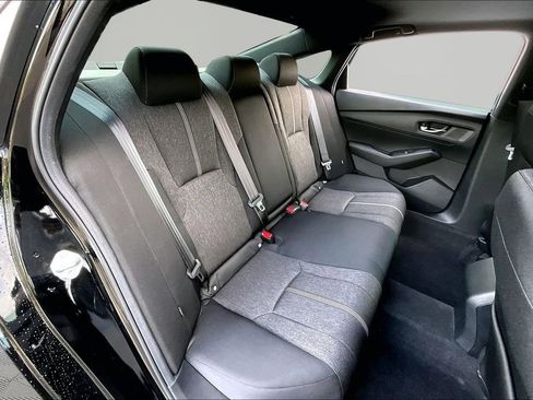 Used 2024 Honda Accord Sport image 19