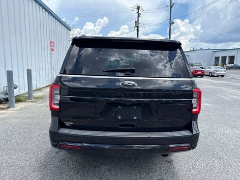 Used 2023 Ford Expedition Limited AWD/4WD image 7
