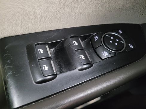 Used 2017 Lincoln MKX Reserve w/ Driver Assistance Package image 27