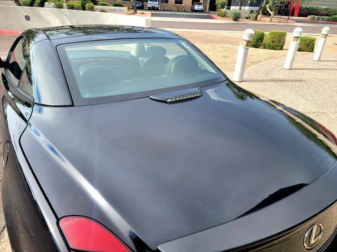 Used 2004 Lexus SC 430 Convertible image 15