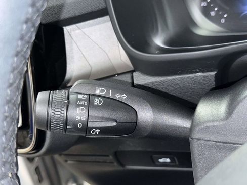 Used 2024 Volvo XC40 Recharge Plus w/ Protection Package Premier RWD image 27