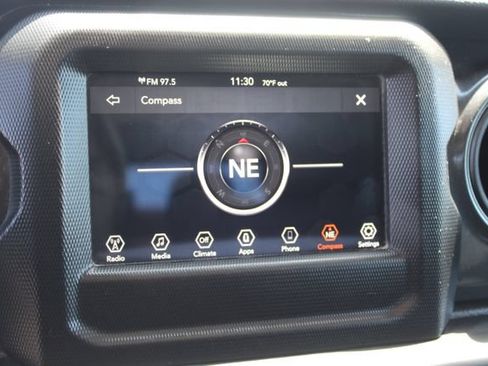 Used 2022 Jeep Gladiator Sport AWD/4WD image 33
