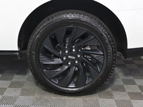 New 2026 Lincoln Navigator Reserve w/ Jet Appearance Package AWD/4WD image 20