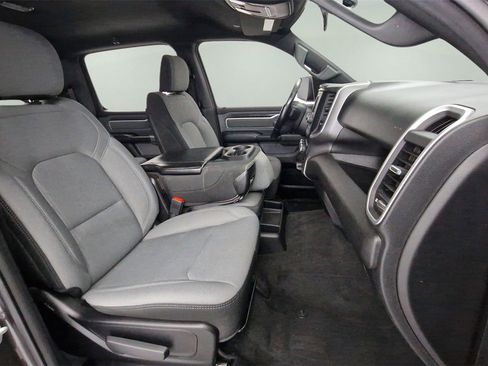 Used 2021 RAM 1500 Big Horn image 25