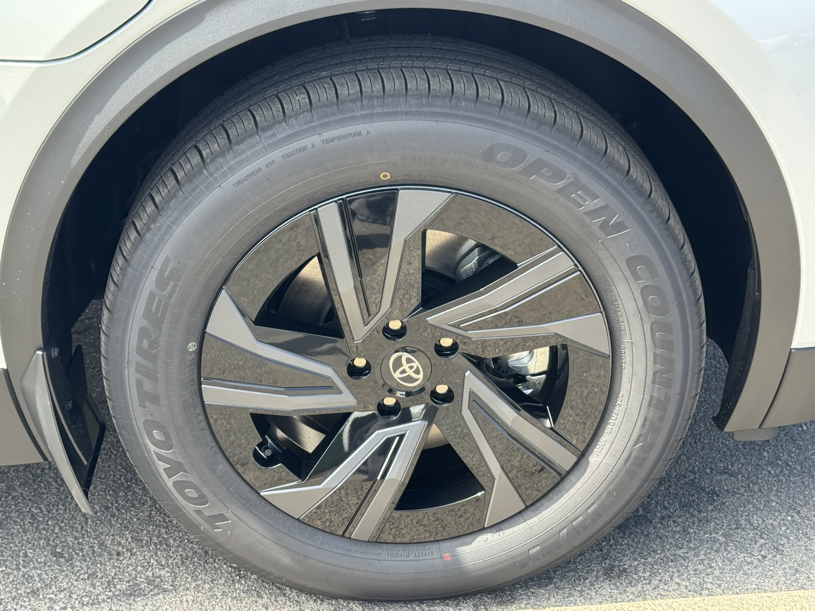 New 2026 Toyota C-HR AWD/4WD image 15