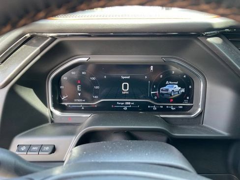 Certified 2024 GMC Sierra 1500 AT4 w/ Technology Package AWD/4WD image 8