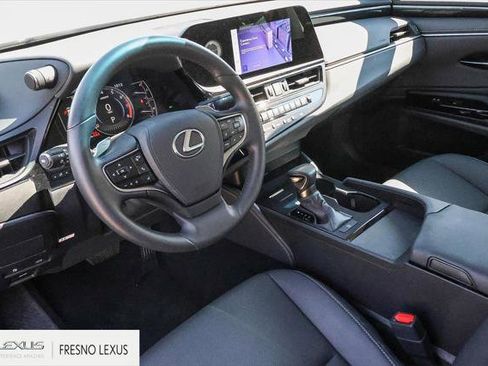 Certified 2025 Lexus ES 350 image 19